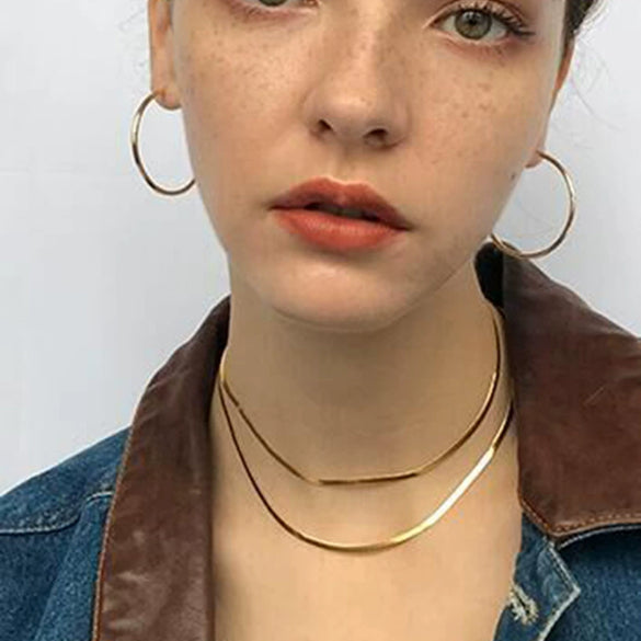 Wholesale Women's Simple Geometric Gold Inlaid Stainless Steel Snake Bone Chain Necklace