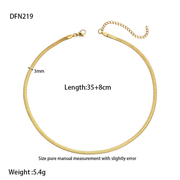 Wholesale Women's Simple Geometric Gold Inlaid Stainless Steel Snake Bone Chain Necklace