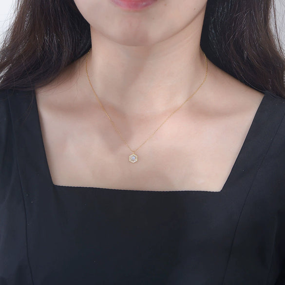 Wholesale Women's Simple Geometric Hexagon Natural Moonstone Silver Pendant Necklace Set With Precious Stones On Cross Chain