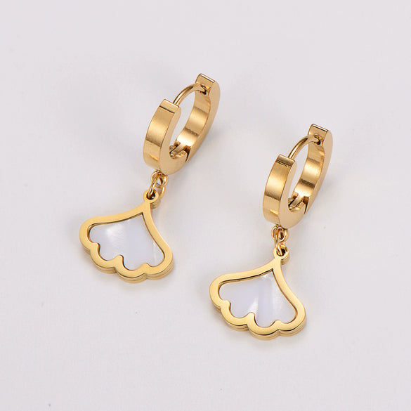 Wholesale Women's Simple Geometric Stainless Steel Electroplated Earrings In Heart And Maple Leaf Shapes
