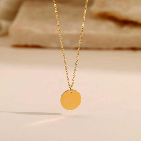 Wholesale Women's Simple Geometric Stainless Steel Gold Electroplated Coin Wafer Clavicle Necklace
