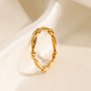 Wholesale Women's Simple Geometric Stainless Steel Ring With Heart Pattern And Electroplating Design