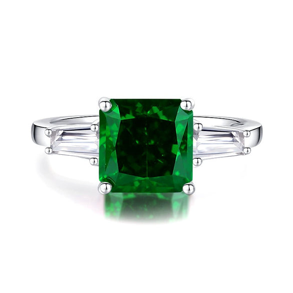 Wholesale Women's Simple Geometric 925 Sterling Silver Ring With Diamond Design