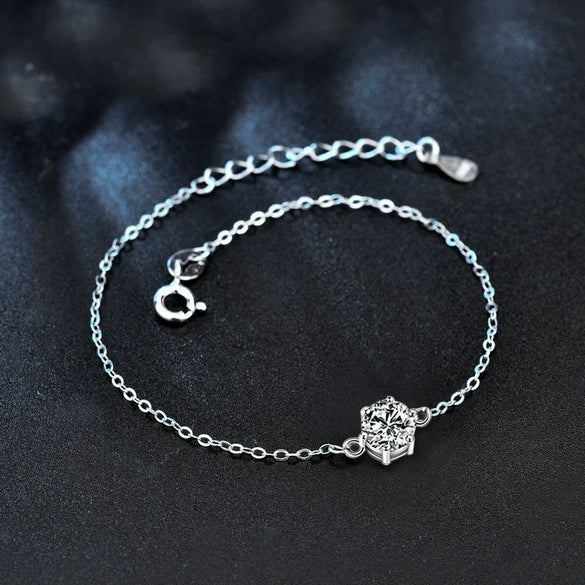 Wholesale Women's Simple Geometric 925 Sterling Silver Sixclaw Bracelet Set With Diamonds