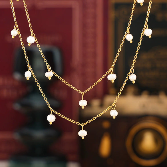 Wholesale Women's Simple Geometric Titanium Steel 18K Gold Plated Freshwater Pearl Clavicle Necklace