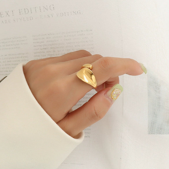 Wholesale Women's Simple Geometric 316L Stainless Steel Ring With Electroplating