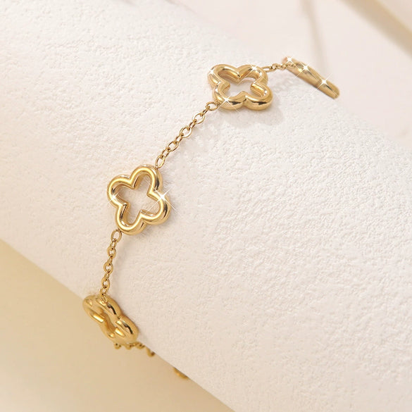 Wholesale Women's Simple Goldplated Stainless Steel Flower Fourleaf Clover Zircon Bracelet