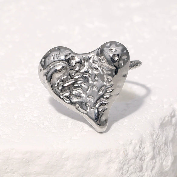 Wholesale Women's Simple Heart Shape Stainless Steel Electroplated Ring Hand Jewelry