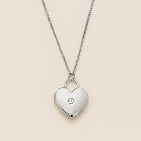 Wholesale Women's Simple Heartshaped Copper Necklace With Microinlaid Zircon And Electroplating