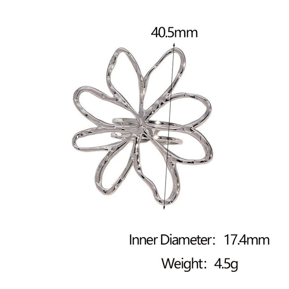 Wholesale Women's Simple Hollow Flower Electroplated Stainless Steel Ring Hand Jewelry