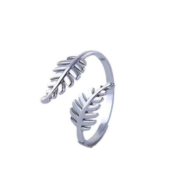 Wholesale Women's Simple Leaf Shaped Titanium Steel Ring With Electroplating Non Fading And Opening Design