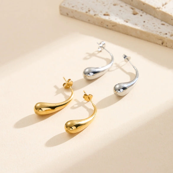 Wholesale Women's Simple Long Strip Water Drop Geometric Earrings Made Of Stainless Steel And 925 Silver With Electroplating