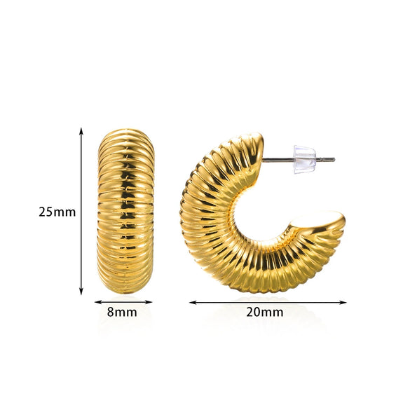 Wholesale Women's Simple Retro Hollow Crescent Geometric Alloy Gold Electroplated Earrings With Five Pointed Star And Water Drop Shapes