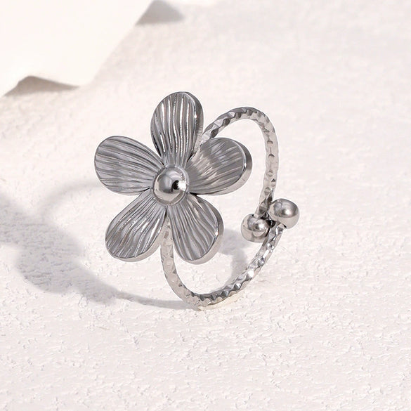 Wholesale Women's Simple Stainless Steel Electroplated Flower Open Ring And Bracelet