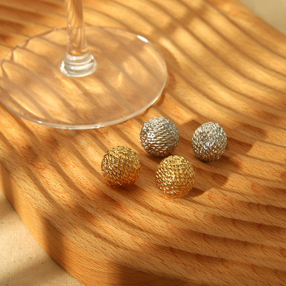 Wholesale Women's Simple Versatile Goldplated Stainless Steel Semicircle Geometric Diamond Cut Earrings