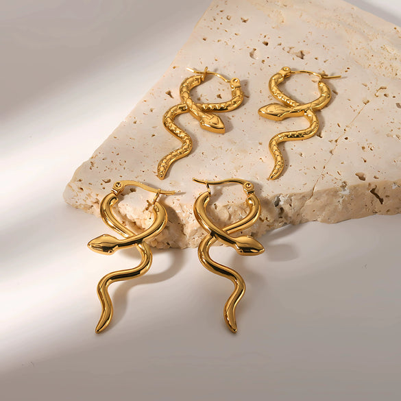 Wholesale Women's Snakeshaped Titanium Steel And Stainless Steel Ear Buckle Earrings With Animal Zodiac Pattern And Electroplating Treatment