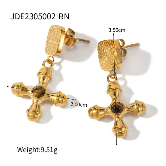 Wholesale Women's Stainless Steel And Titanium Steel Cross Pendant Necklace With Geometric Pattern And 18K Gold Plated Electroplating