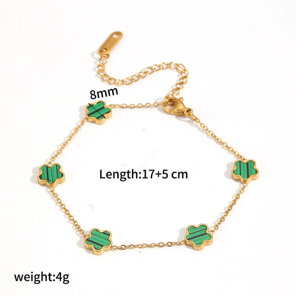 Wholesale Women's Stainless Steel And Titanium Steel Flowershaped Necklace With Electroplating And O Word Chain Versatile Style