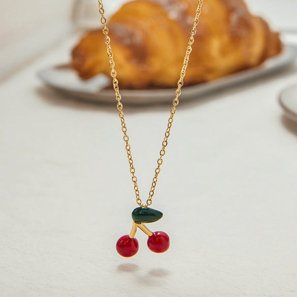 Wholesale Women's Stainless Steel And Titanium Steel Fruitshaped Sweetstyle Necklace With Electroplating Process