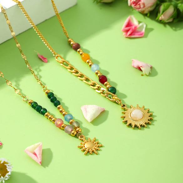 Wholesale Women's Stainless Steel And Titanium Steel Geometric Beaded Sun Pendant Necklace With Electroplating