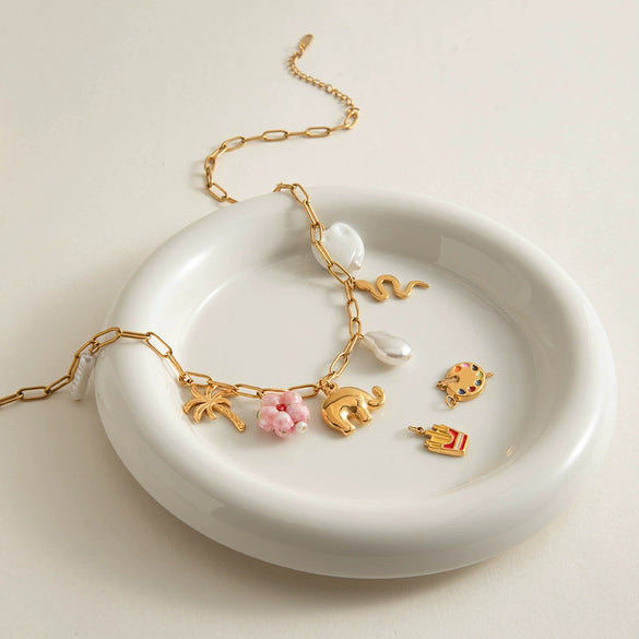 Wholesale Women's Stainless Steel And Titanium Steel Geometric Original Design Minimalist Necklace With Electroplating