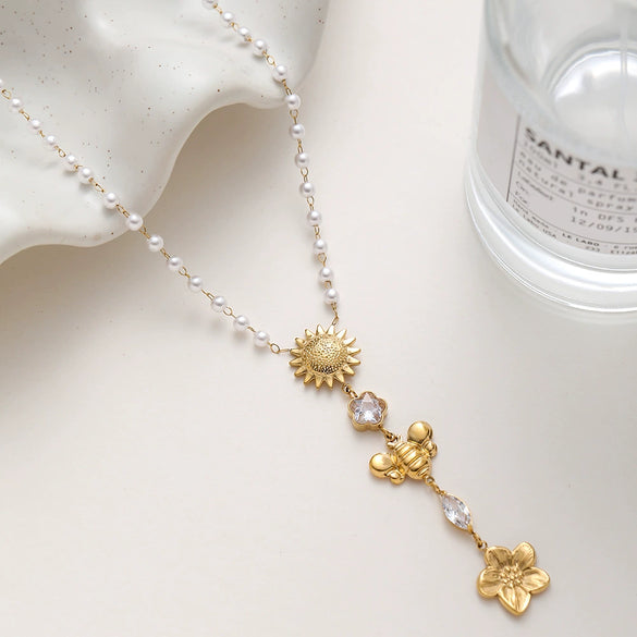 Wholesale Women's Stainless Steel Bead Chain Necklace With 18K Gold Plated Sunflower Bee Zircon Pendant And Insect Flower Pattern