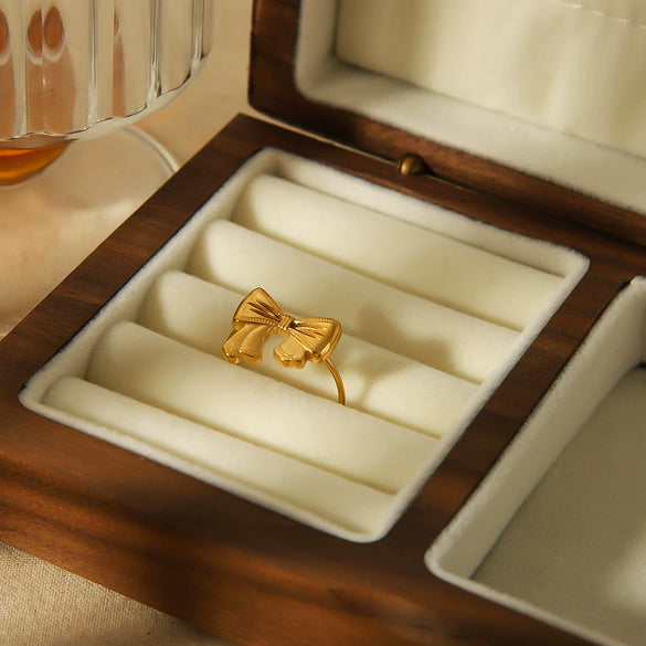 Wholesale Women's Stainless Steel Bow Geometric Highend Niche Opening Design Ring With Electroplating