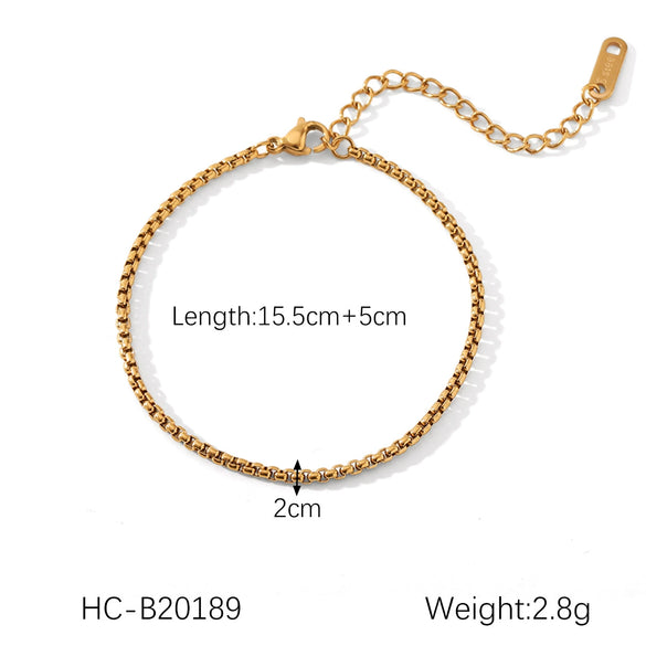 Wholesale Women's Stainless Steel Bracelet With Twist Chain Blade Chain Figaro Chain Snake Bone Chain In Geometric Design With 18K Gold Electroplating That Doesn't Fade