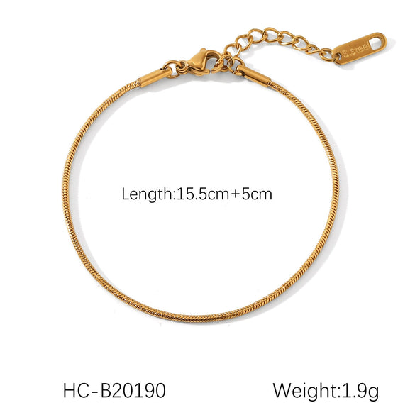 Wholesale Women's Stainless Steel Bracelet With Twist Chain Blade Chain Figaro Chain Snake Bone Chain In Geometric Design With 18K Gold Electroplating That Doesn't Fade