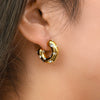 Wholesale Women's Stainless Steel C Shaped Earrings With Hammer Pattern And Inlaid Zircon Pearl Electroplated With 18K Gold