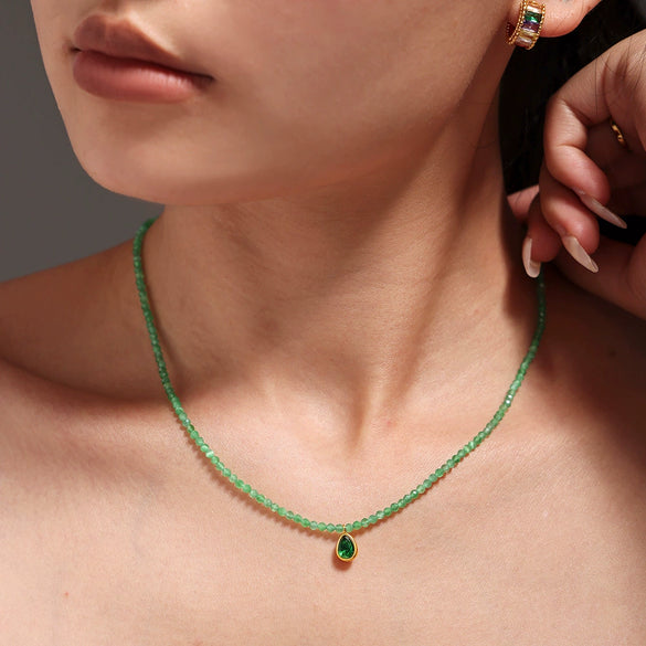 Wholesale Women's Stainless Steel Cat's Eye Stone Geometric Drop Shape Electroplated Pendant Clavicle Necklace