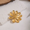 Wholesale Women's Stainless Steel Daisy Flower Ring With Pvd Furnace Vacuum Real Gold Plating Light Luxury Style