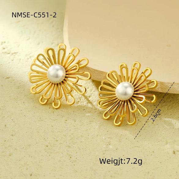 Wholesale Women's Stainless Steel Earrings With Sweet Lace Hollow Design And Electroplating Treatment