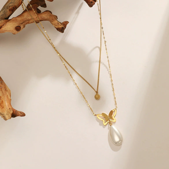Wholesale Women's Stainless Steel Electroplated Butterfly And Zodiac Pattern Pendant Necklace