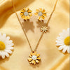 Wholesale Women's Stainless Steel Electroplated Daisy Pendant Necklace With Oshaped Chain Fairy Style