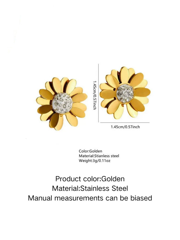 Wholesale Women's Stainless Steel Electroplated Daisy Pendant Necklace With Oshaped Chain Fairy Style