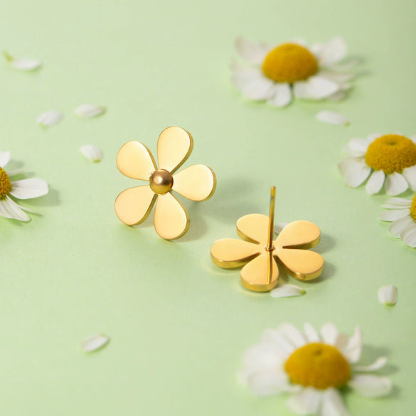 Wholesale Women's Stainless Steel Electroplated Five Petal Flower Daisy Earrings Jewelry