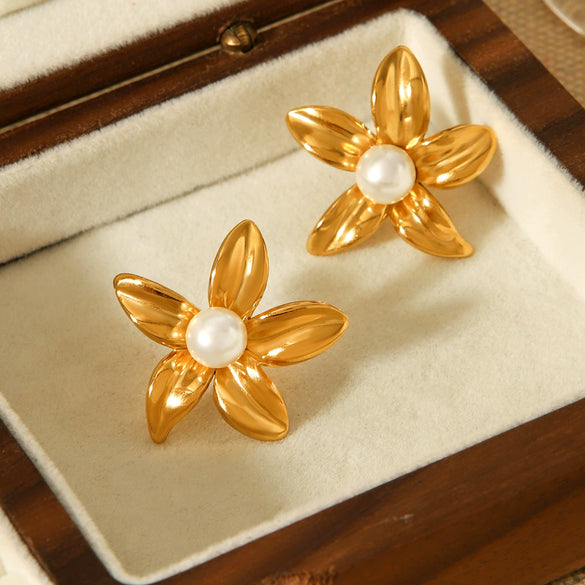 Wholesale Women's Stainless Steel Electroplated Geometric Flower Earrings