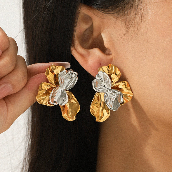Wholesale Women's Stainless Steel Electroplated Hammered Geometric And Flower Earrings