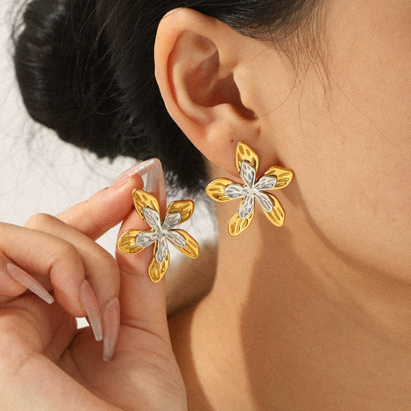 Wholesale Women's Stainless Steel Electroplated Hammered Geometric And Flower Earrings