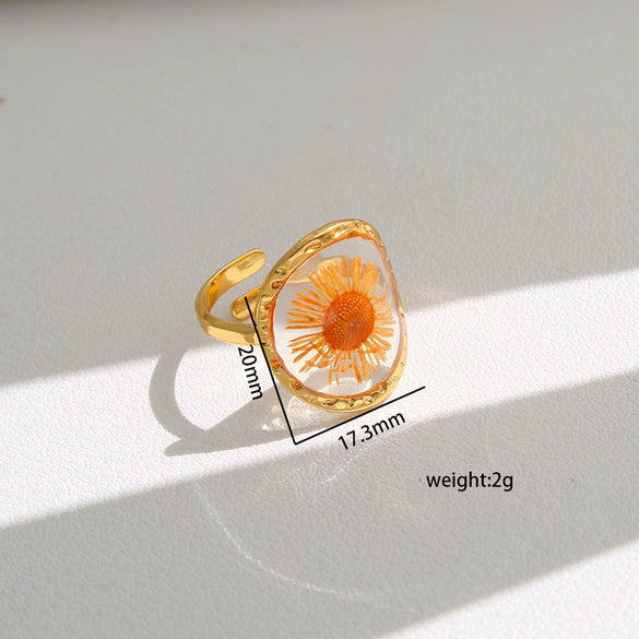 Wholesale Women's Stainless Steel Electroplated Heart Shape And Flower Ring With Minimalist Design
