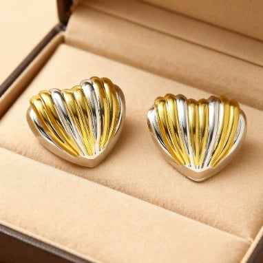 Wholesale Women's Stainless Steel Electroplated Heartshaped Striped Love Earrings