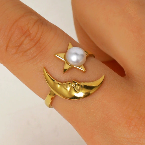 Wholesale Women's Stainless Steel Electroplated Oceanstyle Rings With Sun And Moon Patterns