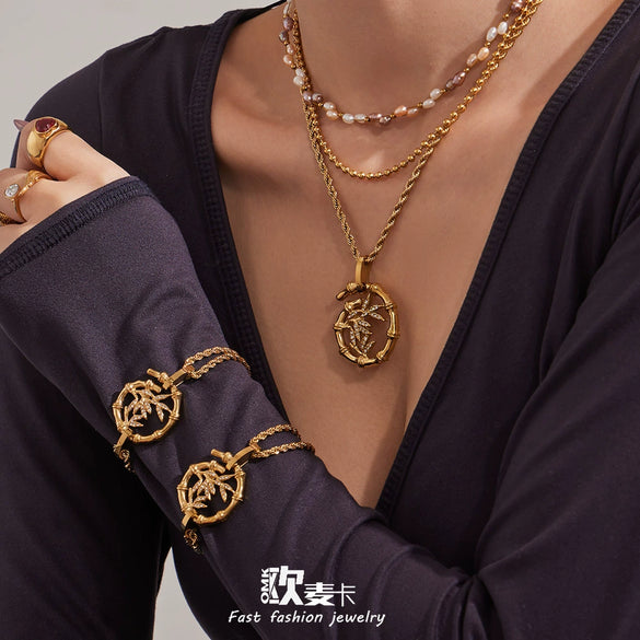 Wholesale Women's Stainless Steel Electroplated Romanstyle Bamboo Pendant Necklace And Bracelet Accessory