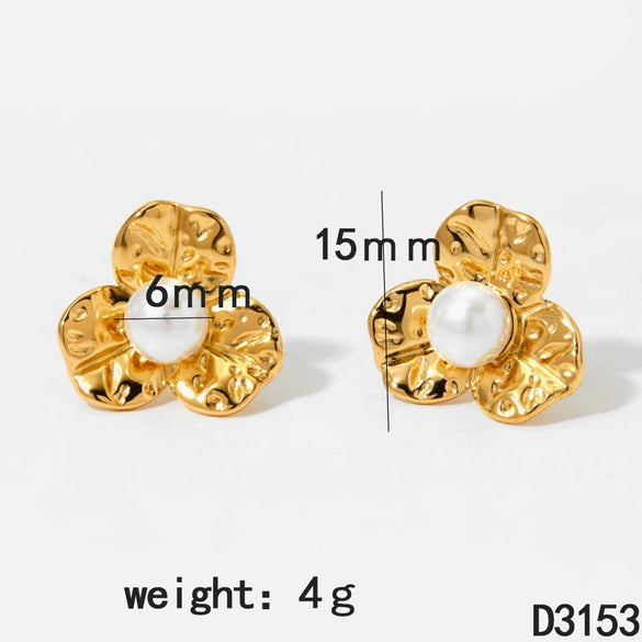 Wholesale Women's Stainless Steel Flower Earrings With Electroplating Simple Style