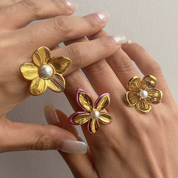 Wholesale Women's Stainless Steel Flower Opening Ring With Electroplating And Instagram Style