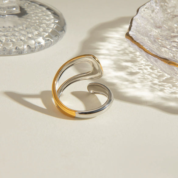 Wholesale Women's Stainless Steel Geometric Asymmetric Opening Ring Jewelry With Electroplating