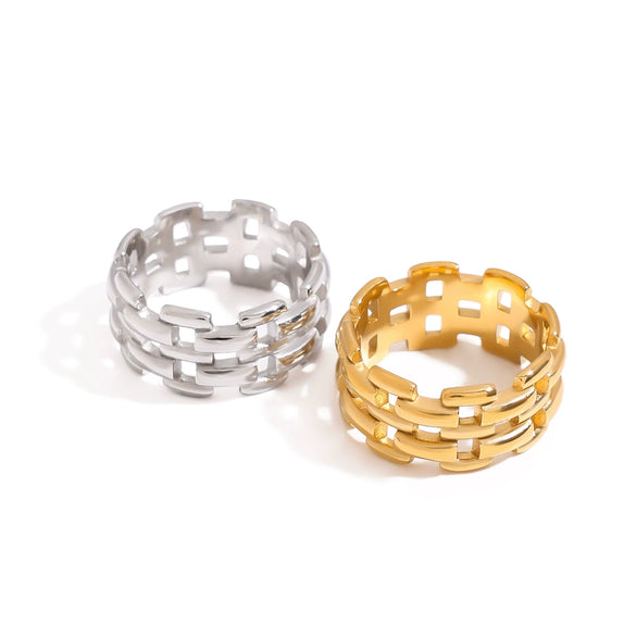 Wholesale Women's Stainless Steel Geometric Design Ring With Electroplating