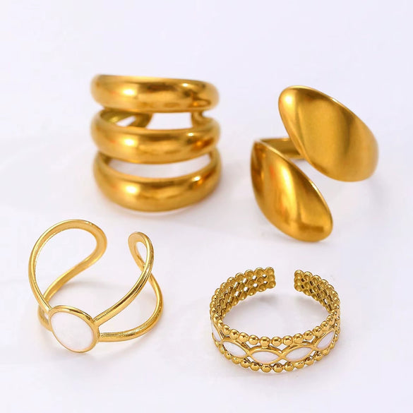 Wholesale Women's Stainless Steel Geometric Goldplated Ring Light Luxury Nonfading