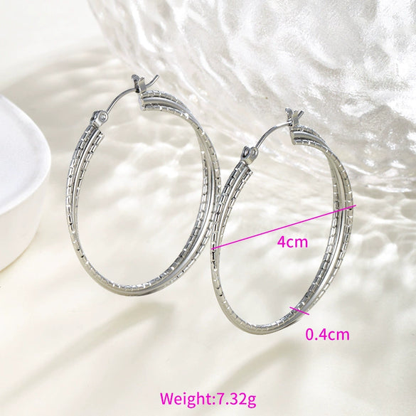 Wholesale Women's Stainless Steel Geometric Heartshaped Hoop Earrings Electroplated